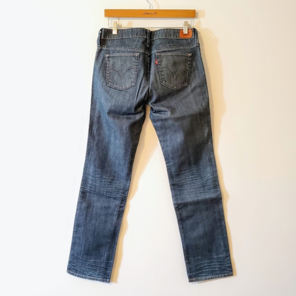 Levi's Vintage Straight 562 Mid Rise Denim Blue Jeans - Size 6M W28 - Picture 8 of 8